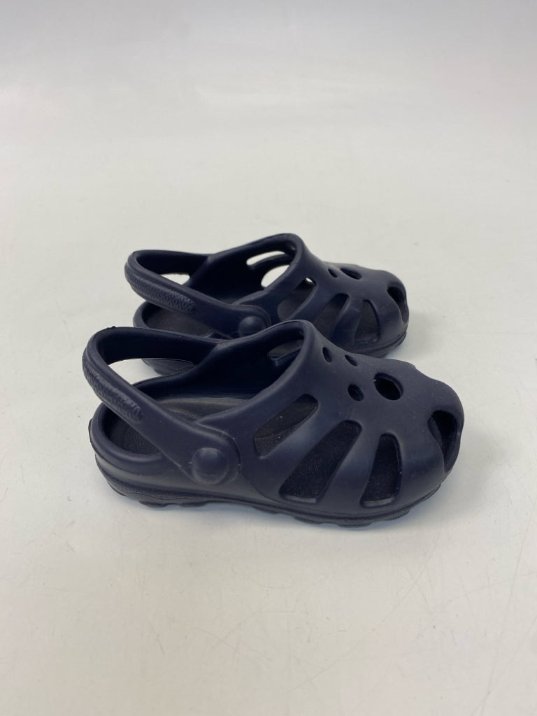 SIZE 4 Navy Girl&