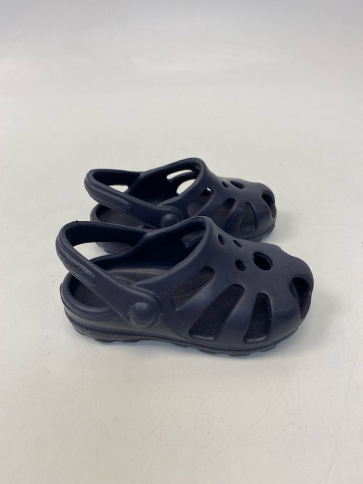 SIZE 4 Navy Girl&