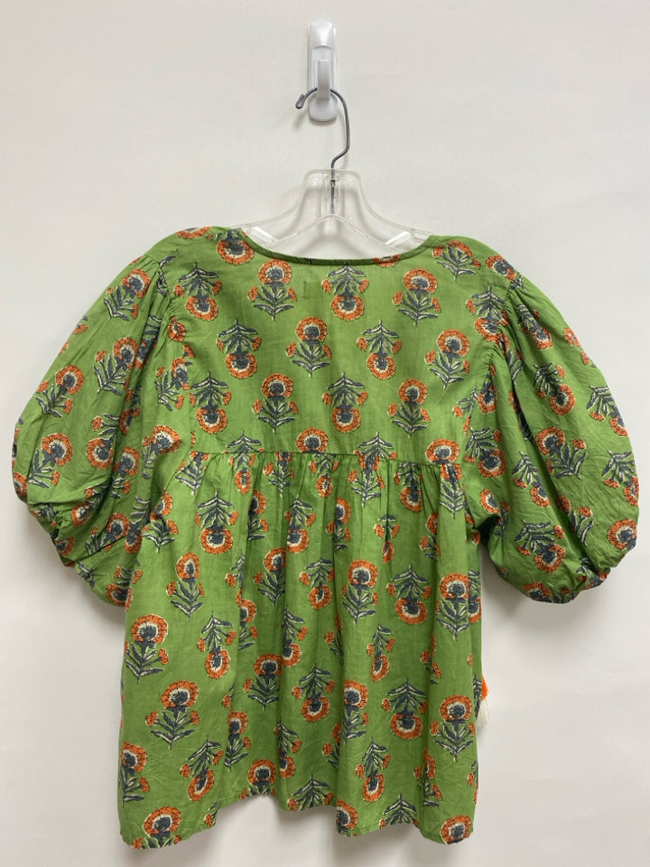 THML Size S Green Gray/Orange Floral Puff Sleeve Ladies Top