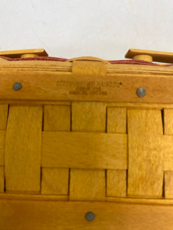 NWOT Longaberger 2010 Collector Club May Series Rose  Basket