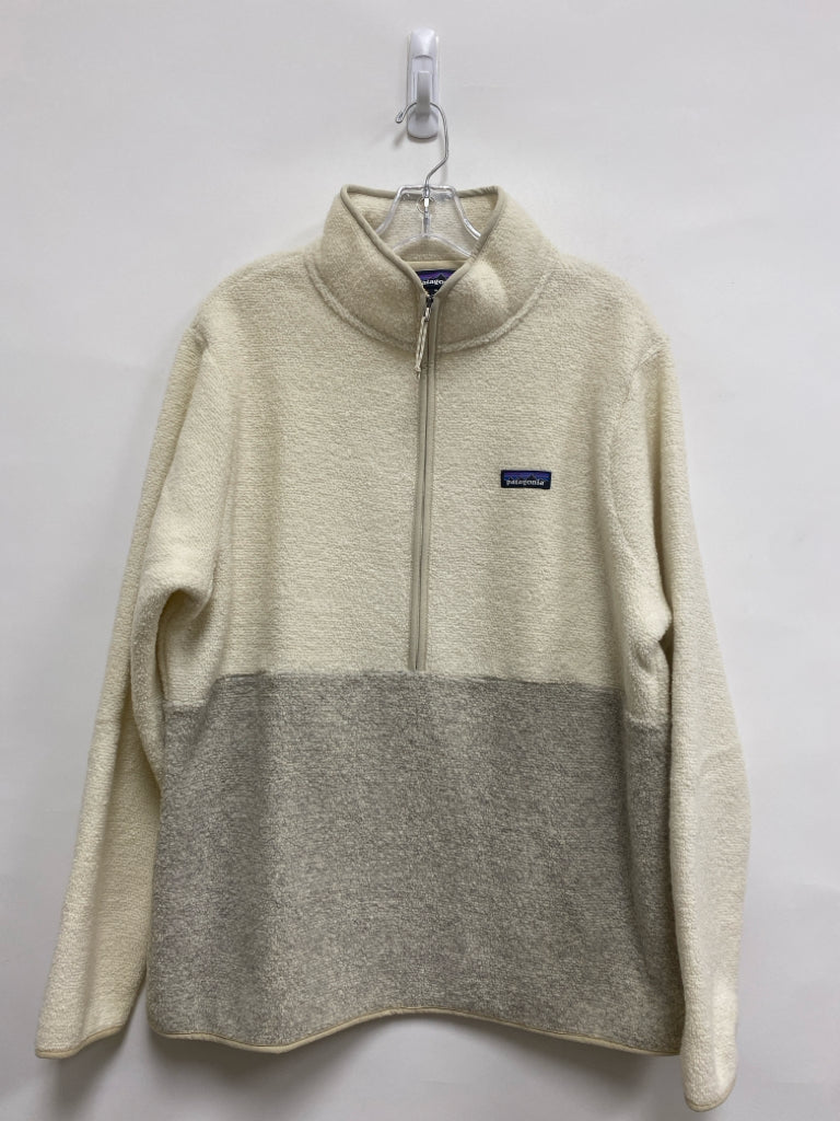 Patagonia Size XL Cream Texture Ladies Pullover