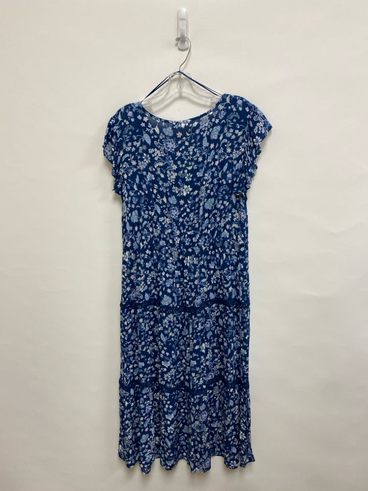 NWT Lucky Brand Size XL Navy Blue/Cream Flowers Tiered Ladies Dress