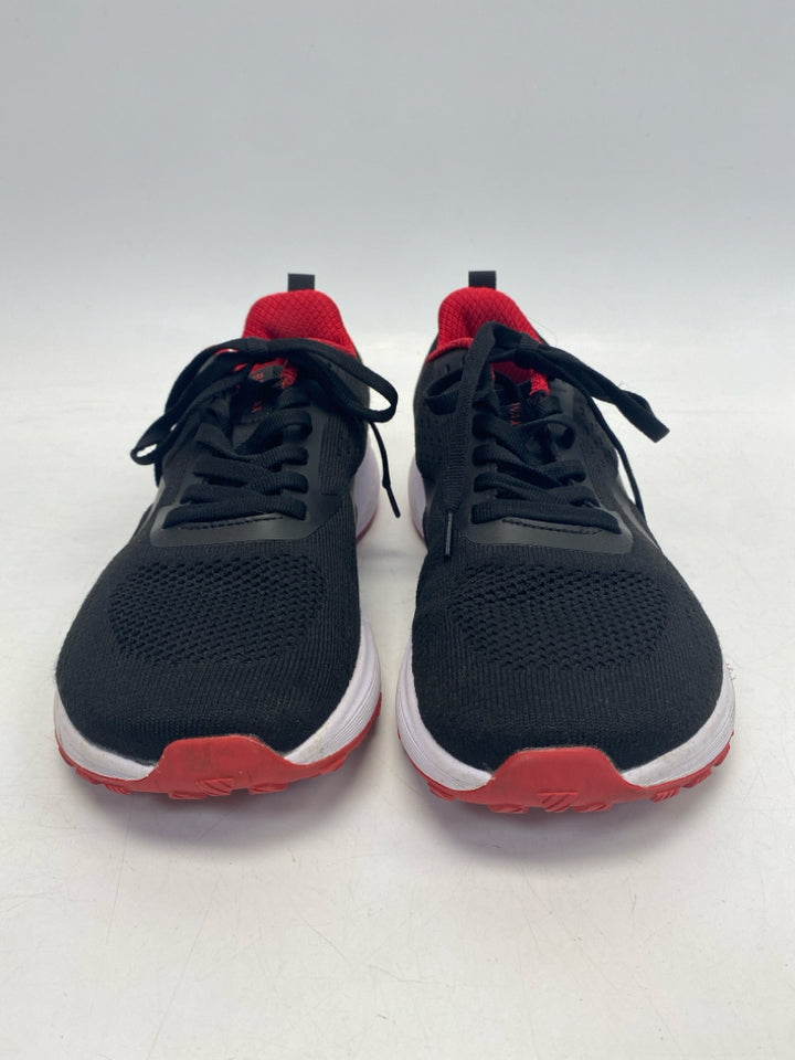 EU Shoe Size 43 US Shoe Size 11 Black Red Lace-up Sneakers