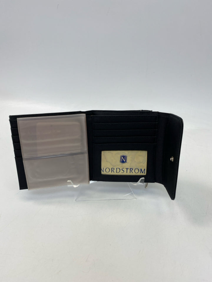 Caslon Black Wallet