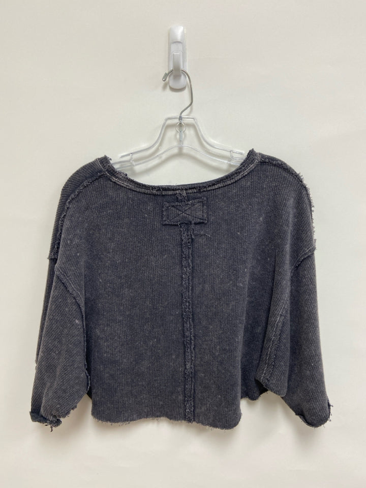 NWT We The Free Size XS Gray Ladies Top