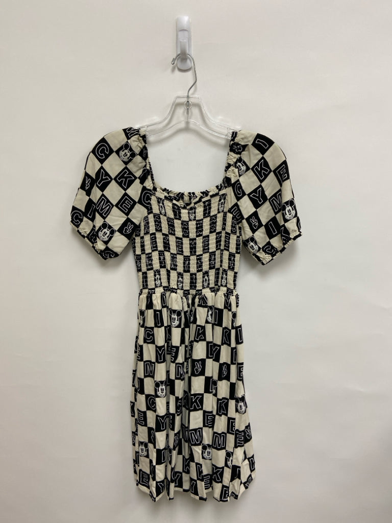 Disney Size XS White Black Checkered Ladies Dress