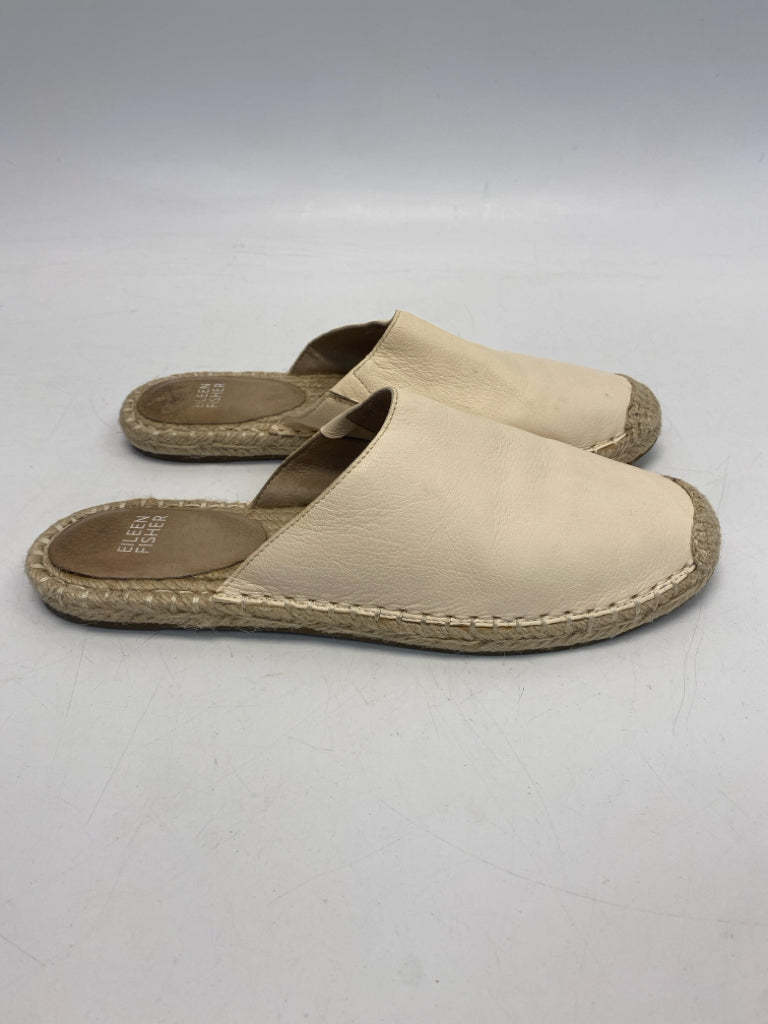 Eileen Fisher  Size 8.5 Cream Sandals
