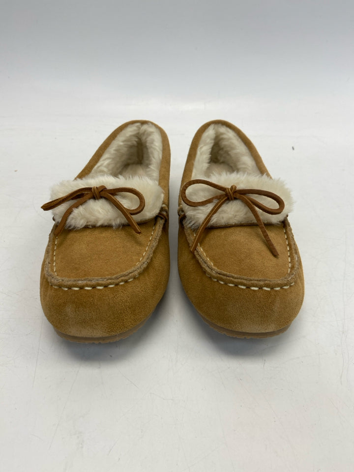 Natural Reflections US Shoe Size 9 Brown Cream Lined Slippers