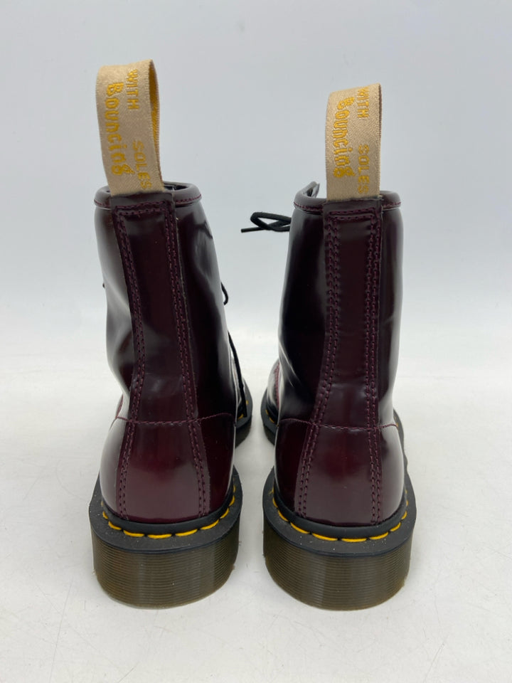 Doc Martens Size 10 Burgundy Lace-Up Men&
