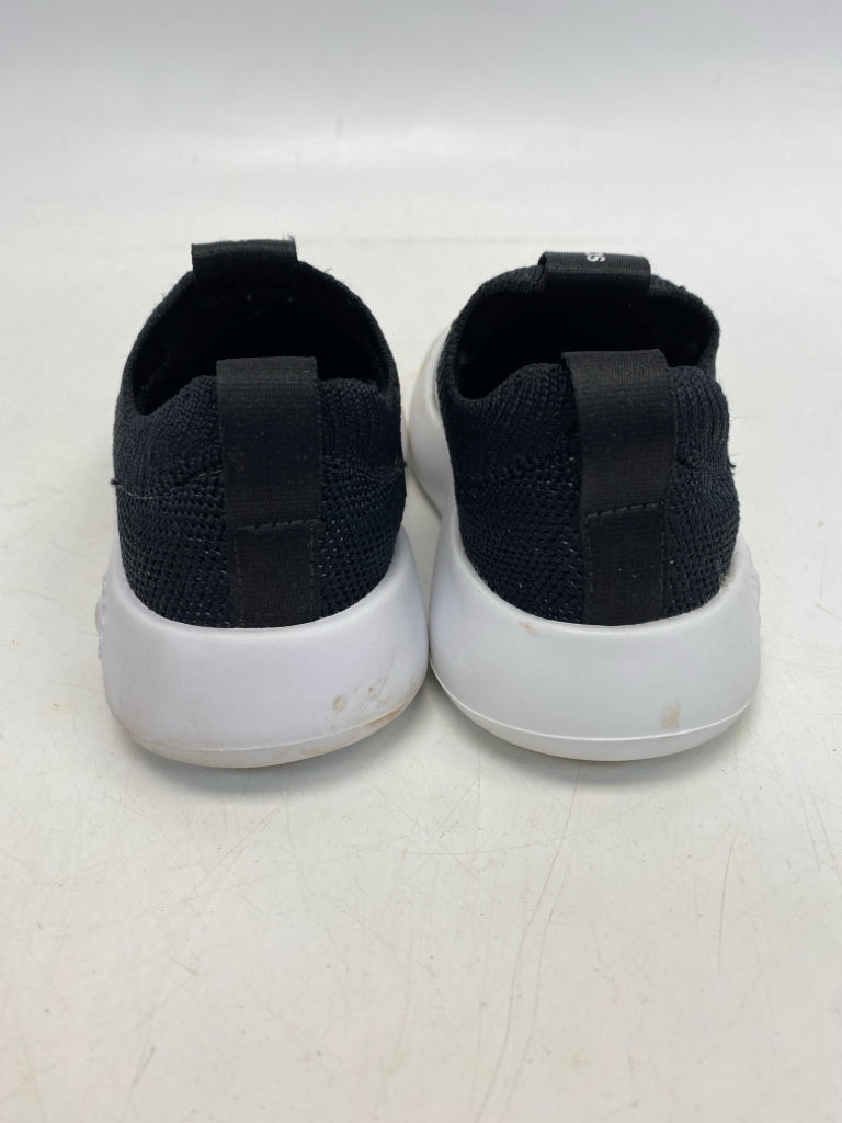 Adidas SIZE 8 Black White Boy&