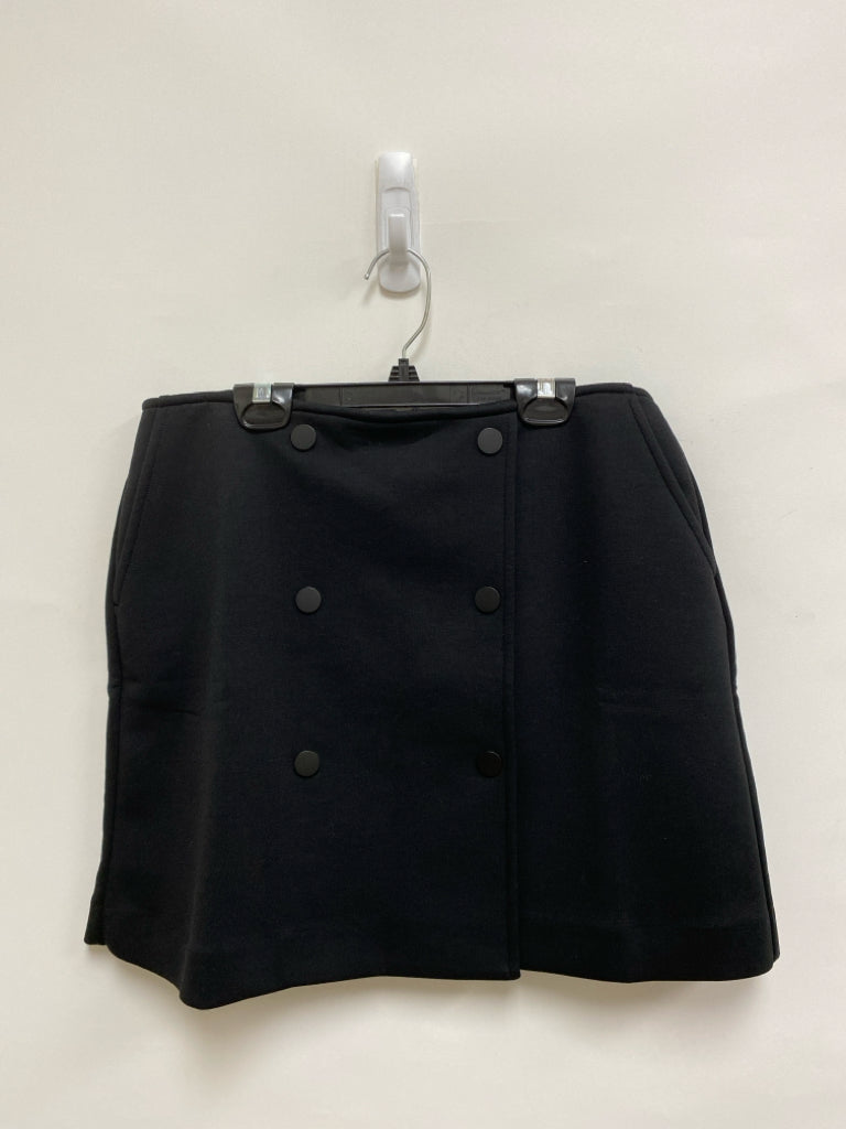 Cabi Size 8 Black Buttons Ladies Skirt