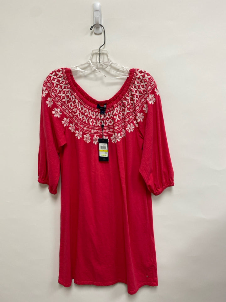 NWT Tommy Hilfiger Size M Hot Pink White Embroidered 3/4 Sleeve Ladies Dress