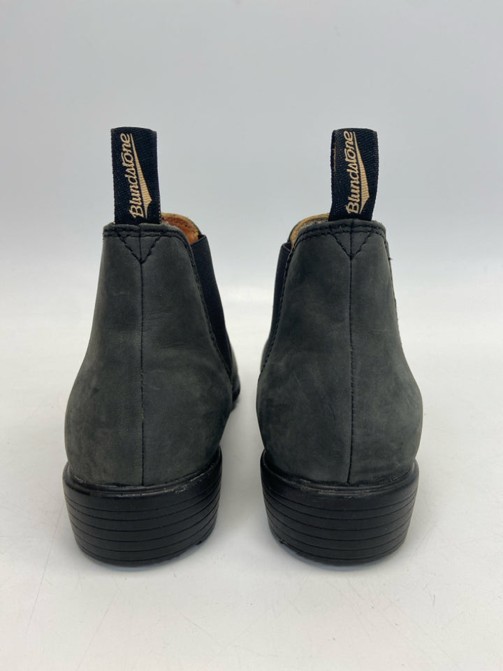 Blundstone  Size 8.5 Dark Gray Black Boots