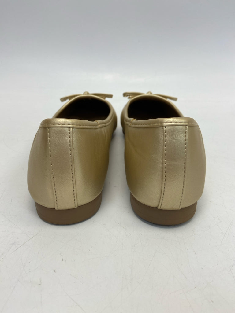 Crown &amp; Ivy US Shoe Size 8.5 Gold Flats