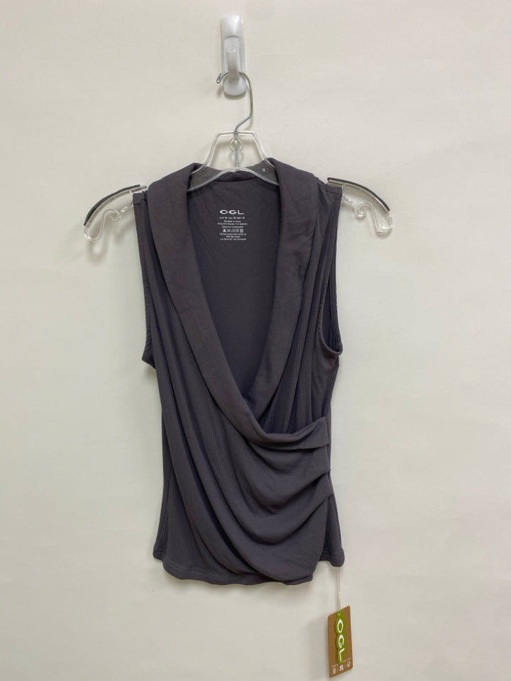 NWT Size M Dark Gray Ribbed Sleeveless Ladies Top