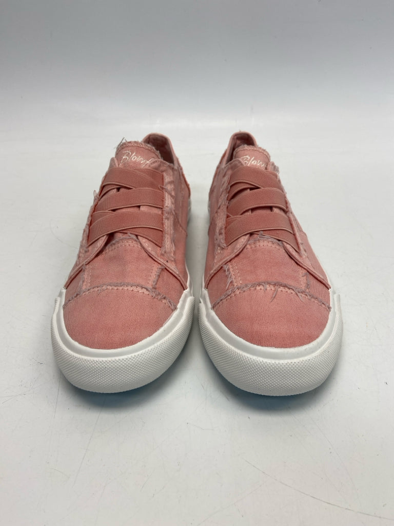 NWOT Blowfish  Size 9 Pink Distressed Sneakers