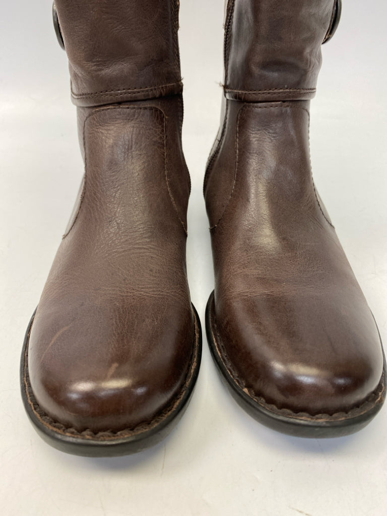 Born US Shoe Size 8.5 Brown Leather Boots