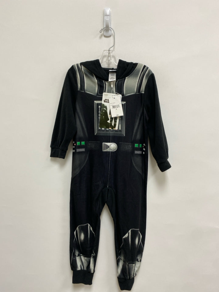 NWT SIZE 4 Black Gray Boy&
