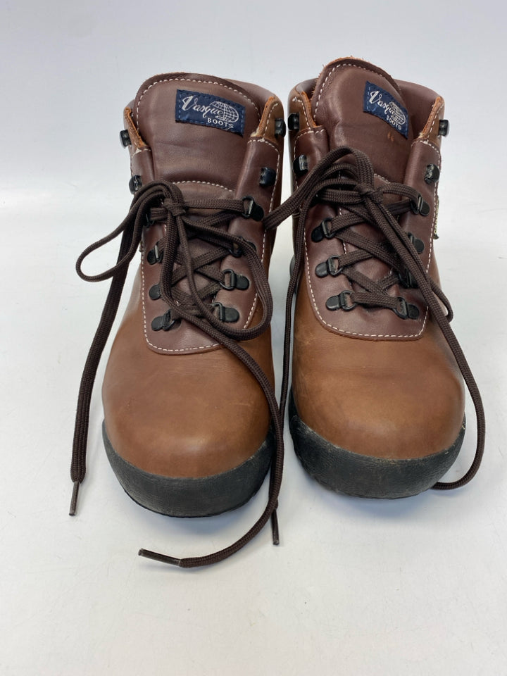 Size 10.5 Brown Lace-Up Men&