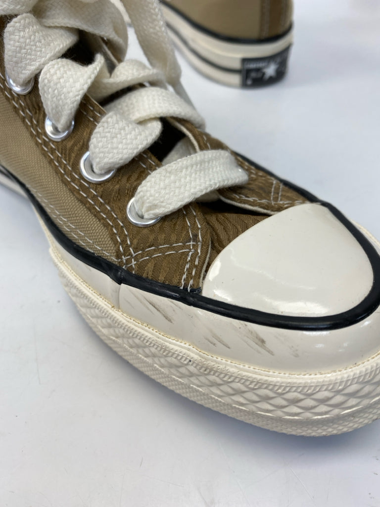 Converse  Size 6.5 Brown Lace-up Sneakers