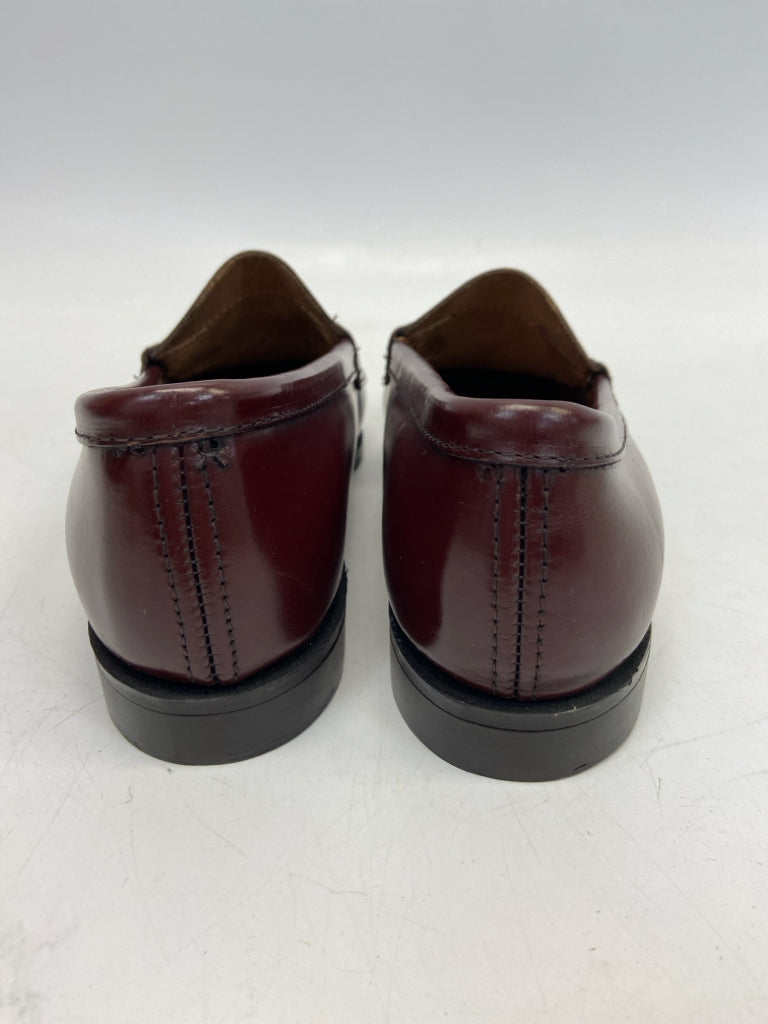 Bass US Shoe Size 8.5 Burgundy Flats