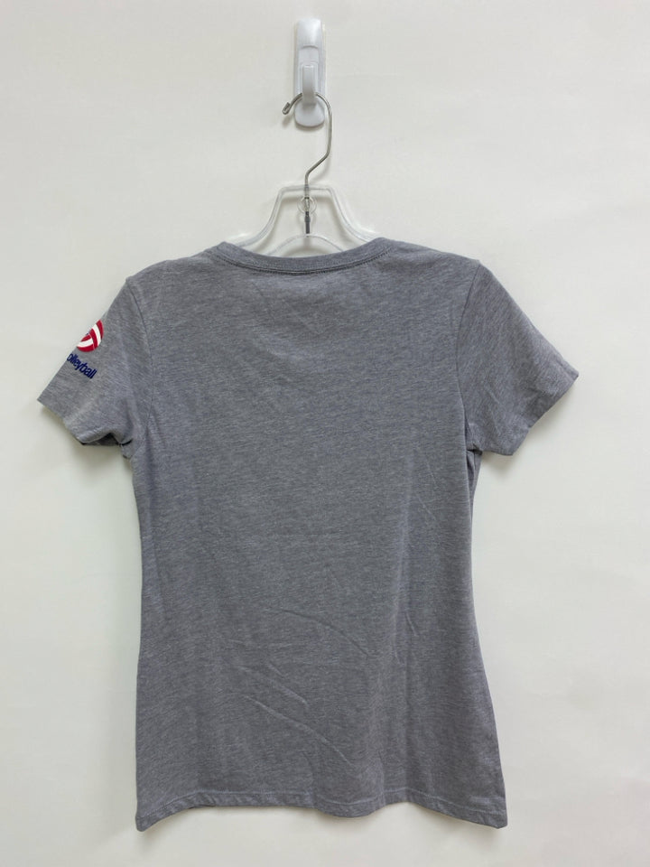NWT Size M Gray Navy/Red Ladies Top