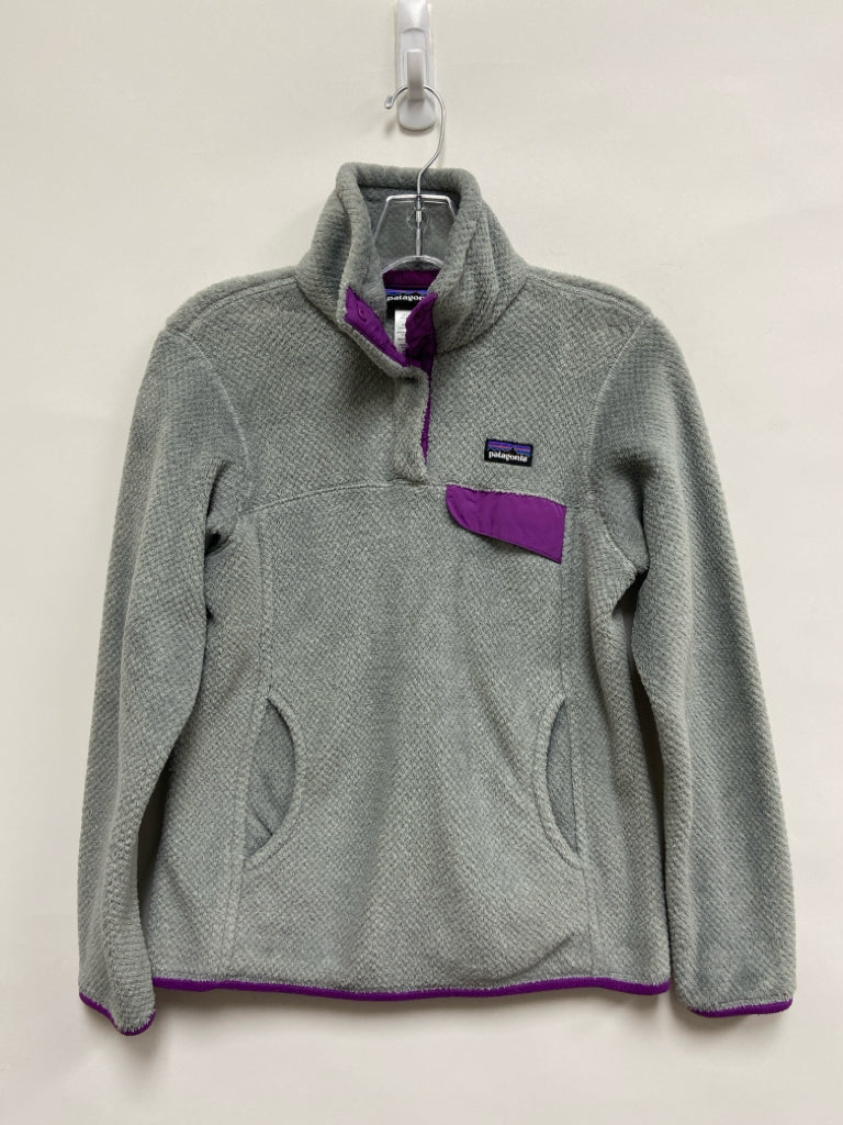 Patagonia Size XS Gray Purple Trimmed Ladies Pullover