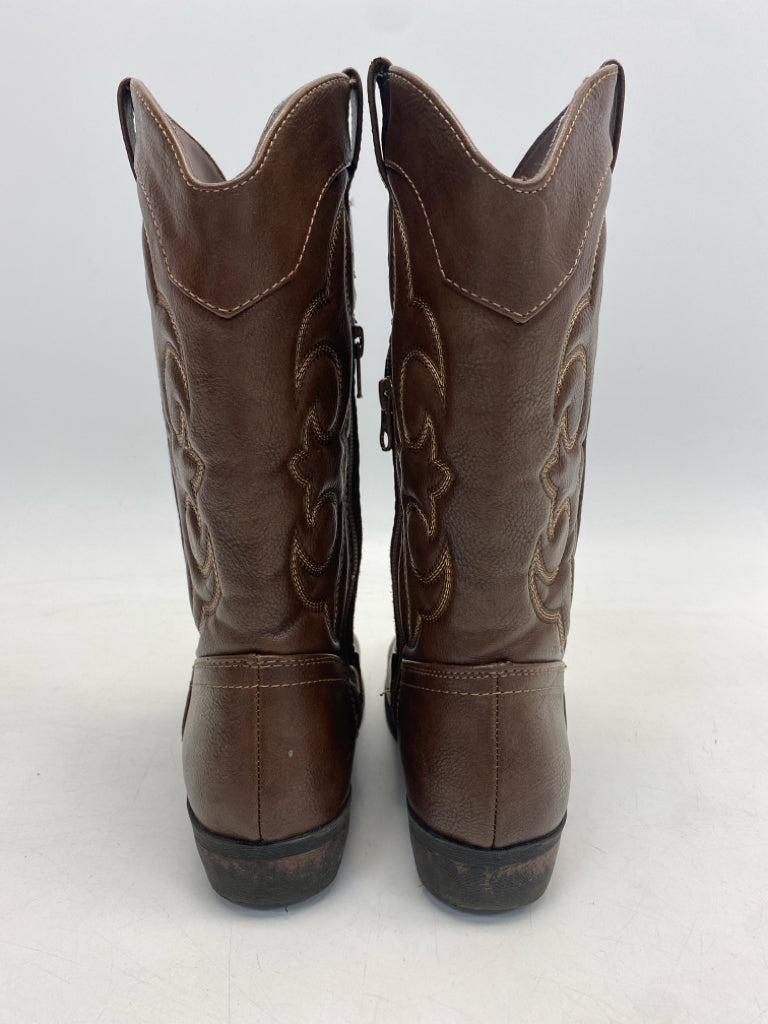 Cat &amp; Jack SIZE 4 Brown Girl&