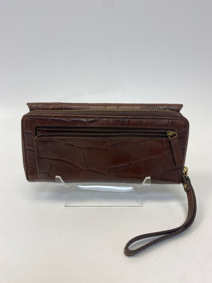 Fossil Brown Wristlet