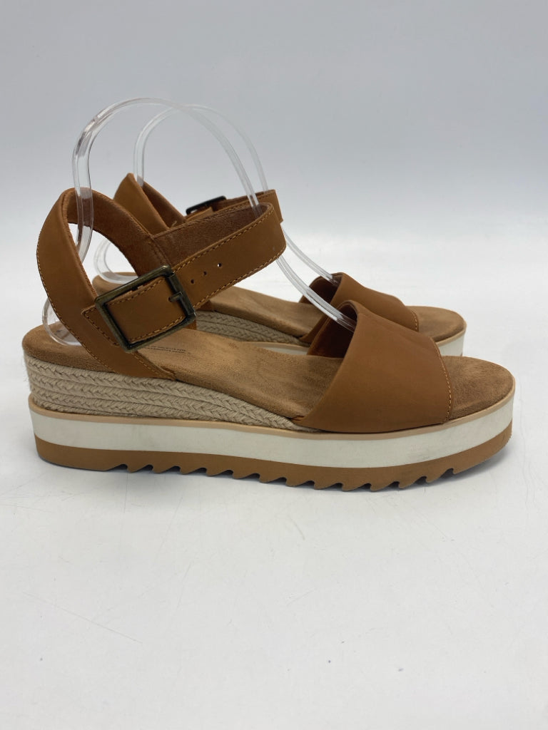 Toms  Size 10 Camel Natural Sandals