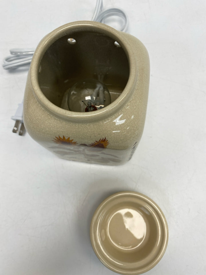 Scentsy Tan Yellow/Green Sunflower Candleholder(s)