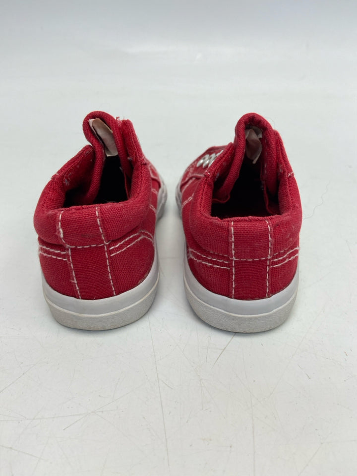 Cat &amp; Jack SIZE 4 Red Boy&