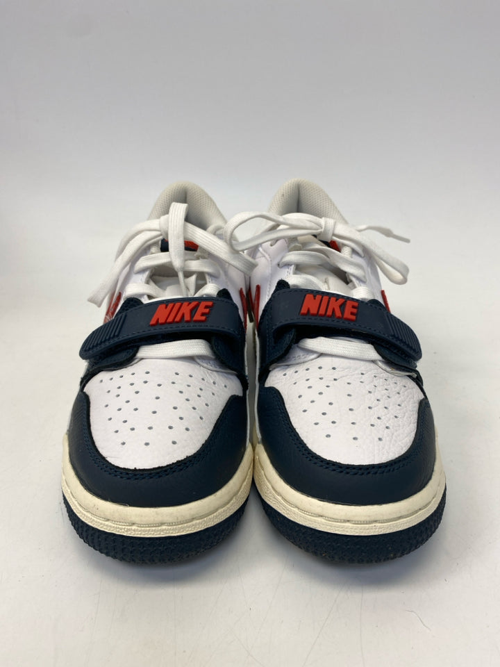 Nike SIZE 6 White Red/Blue Boy&