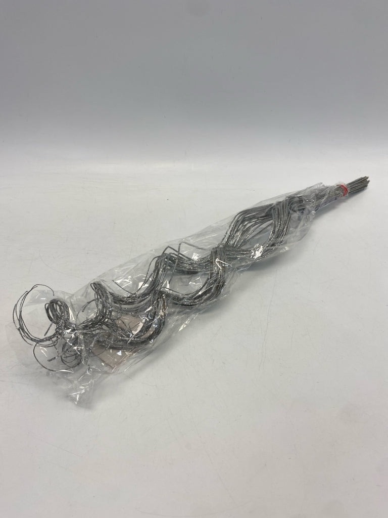 NEW/PKG Silver Christmas