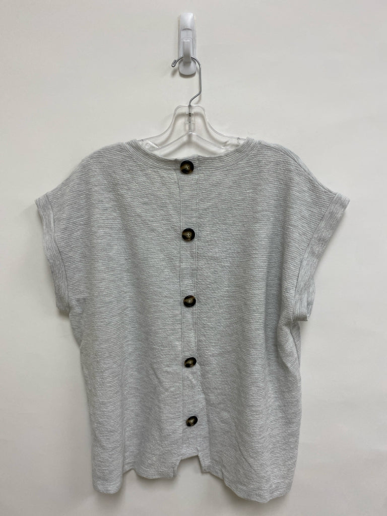 NWT Chenault Size XL Pale Gray Ladies Top