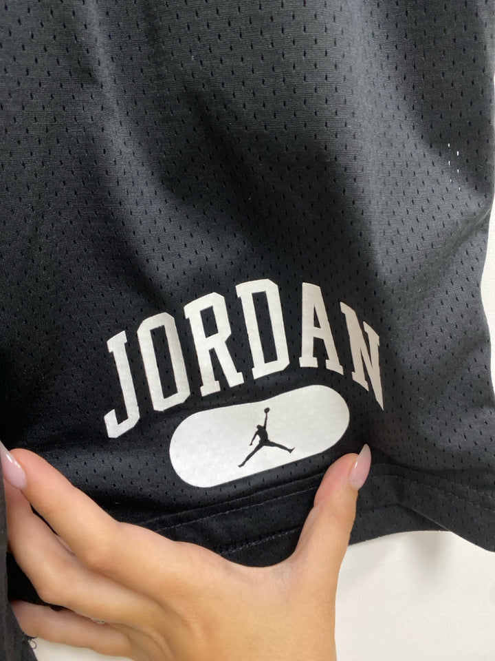 JORDAN SIZE 12/13 Black White Logo Boy&