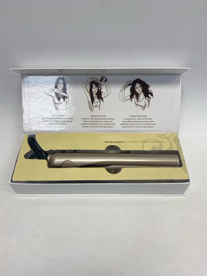 Tyme Iron Classic Hair Straightener &amp; Curler w/Box