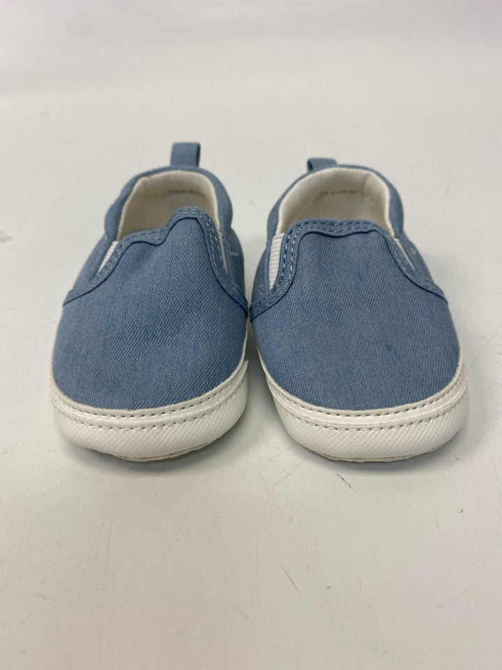 Baby Gap SIZE 3-6M Denim White Fabric Boy&