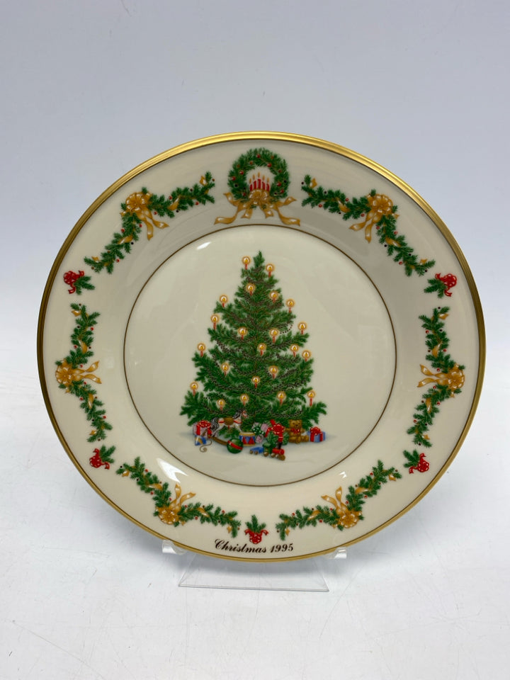 Lenox Cream Green/Multi Christmas Decorative Plate