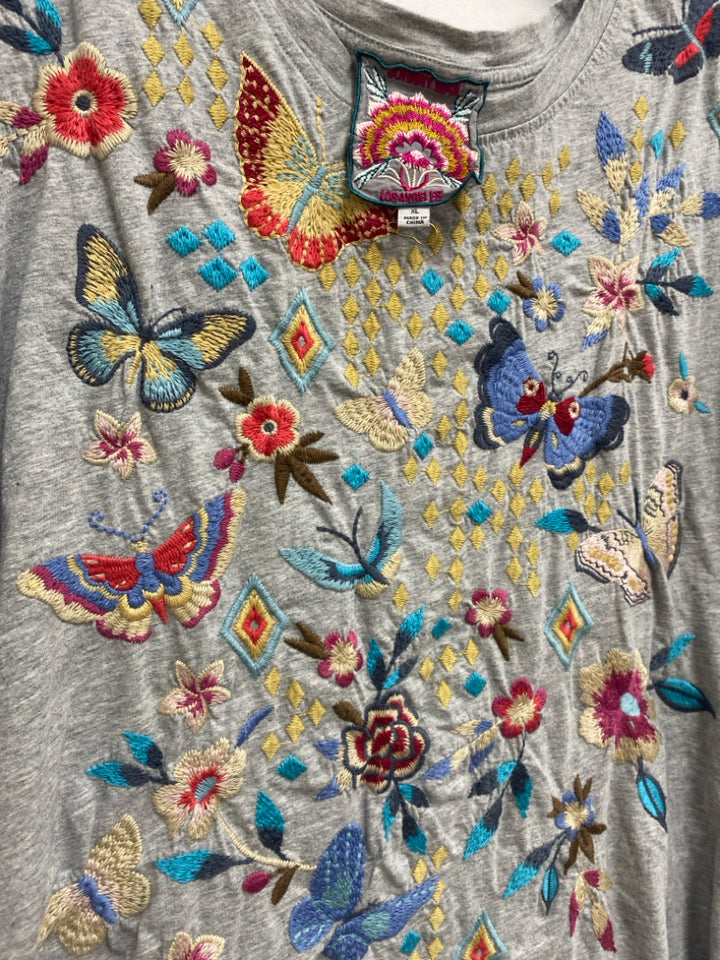 JOHNNY WAS Size XL Gray Multi Color Butterflies Embroidered Ladies Top