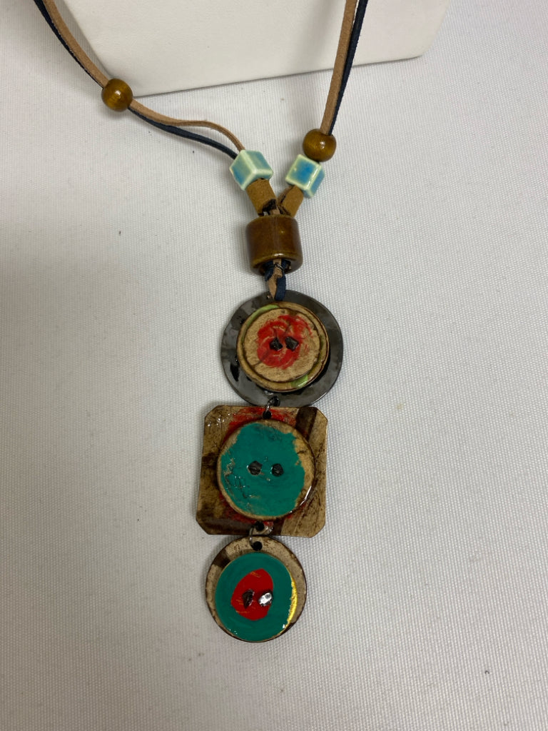 NWT Treska Brown Multi Color Shapes Necklace