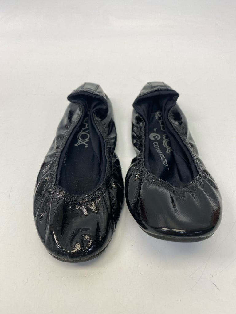 Size 8 Black Flats