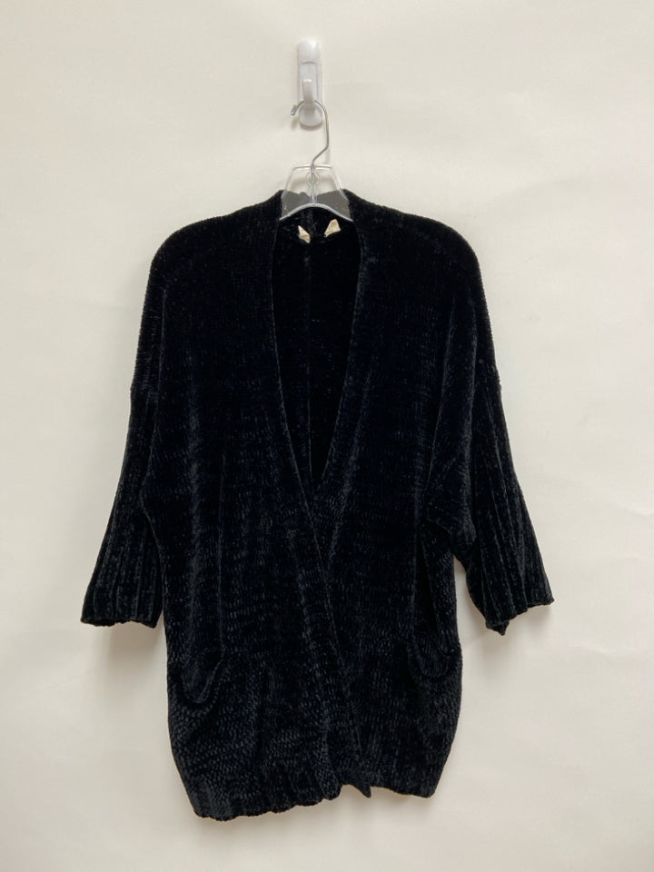 MOTH Size M Black Drape Chenille Ladies Sweater
