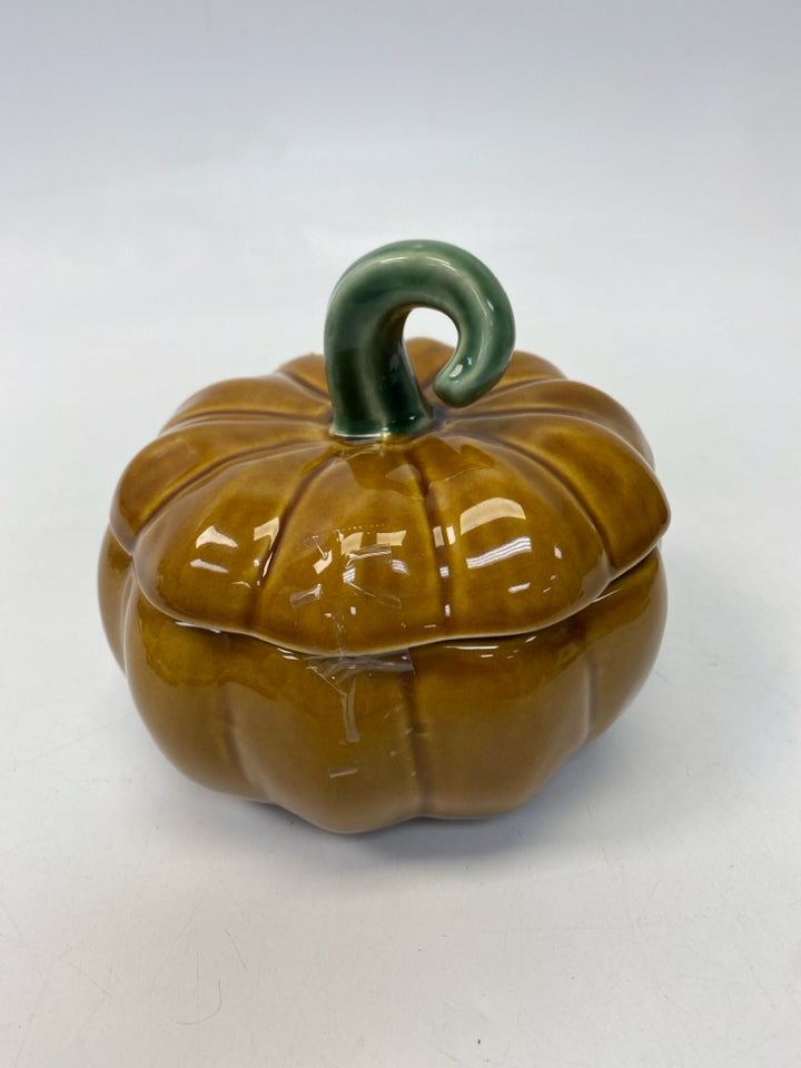 Williams-Sonoma Orange Green Fall