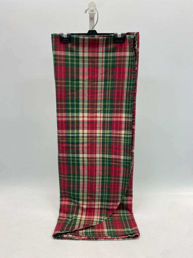 Burgundy Green/Cream Plaid Tablecloth