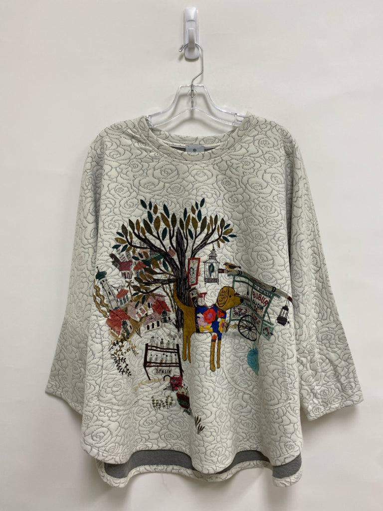 NWT Inoah Size OSFM Cream Multi Color Dogs/Cats Ladies Top