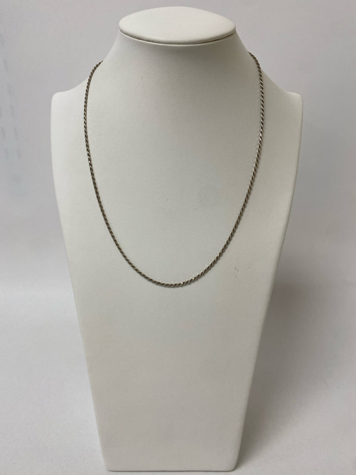 Silver Twisted Necklace