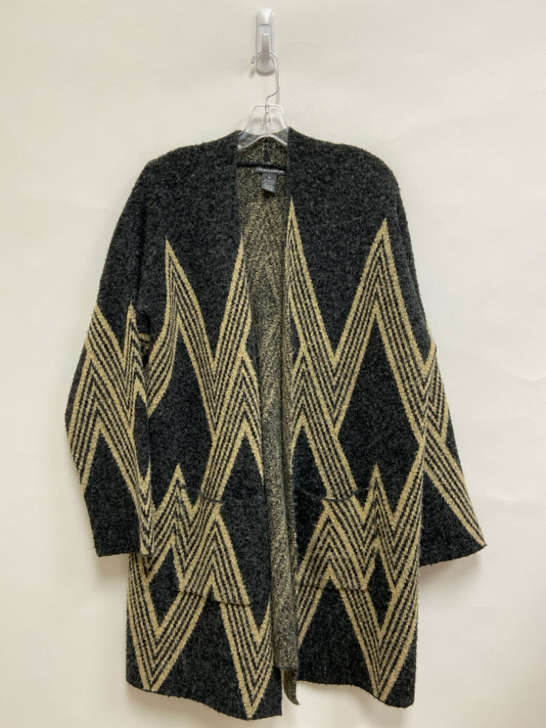 Chelsea &amp; Theodore Size XL Black Tan Zig Zag Drape Ladies Sweater