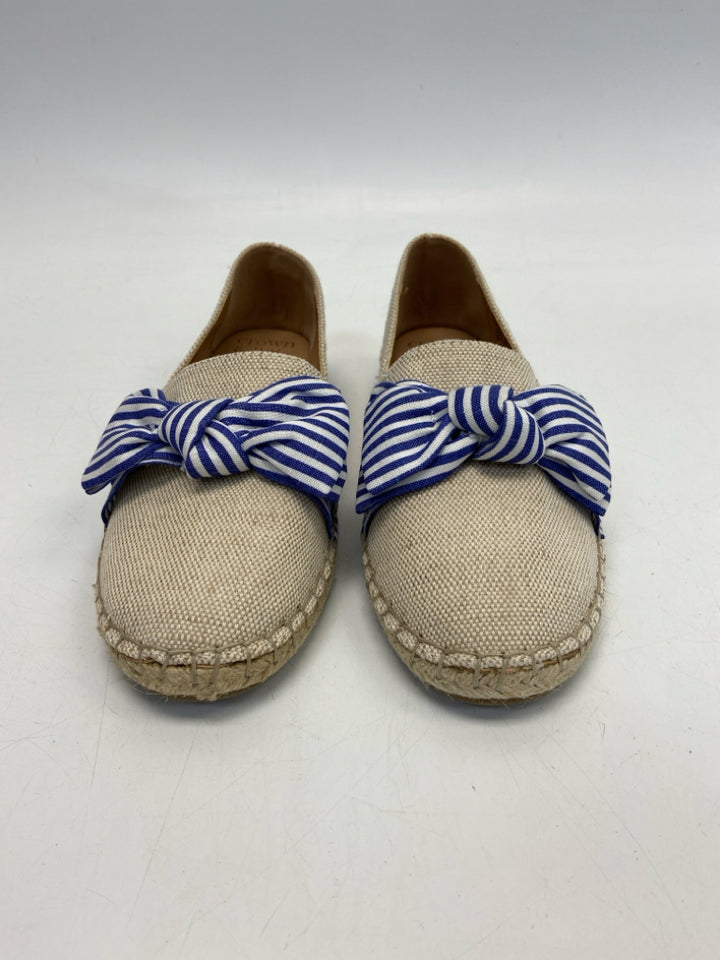 Crown &amp; Ivy  Size 6.5 Tan Blue/Wht Bow(s) Flats