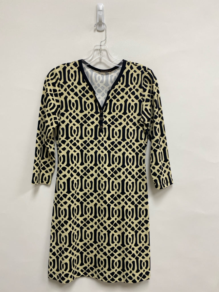 J McLaughlin Size XS Ivory Black Print 3/4 Sleeve Ladies Dress